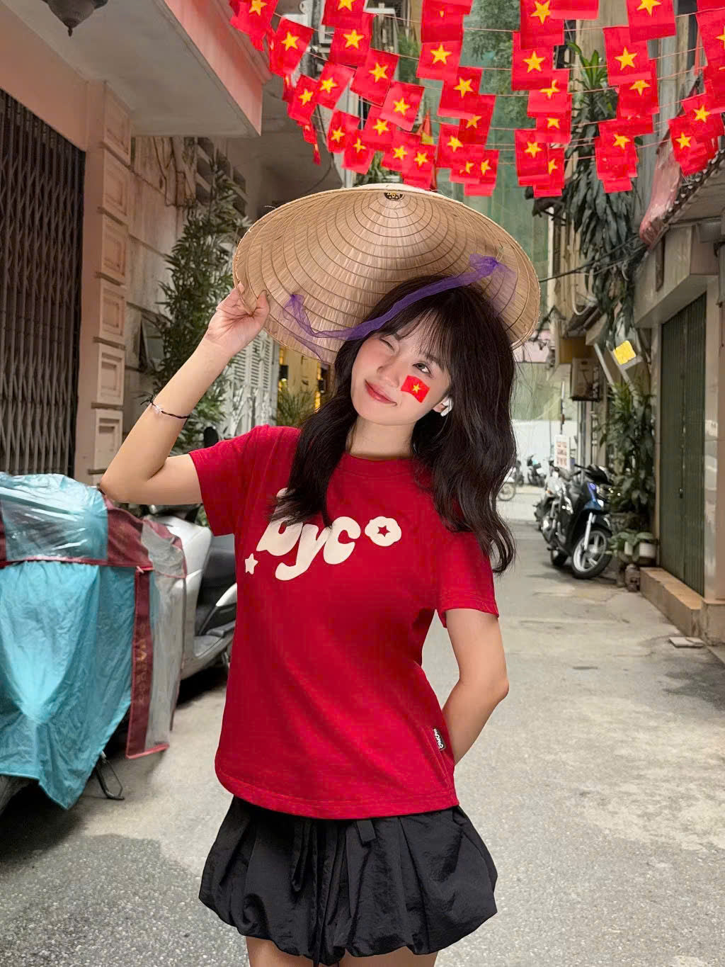Áo phông babytee Bycamcam local brand Việt Nam