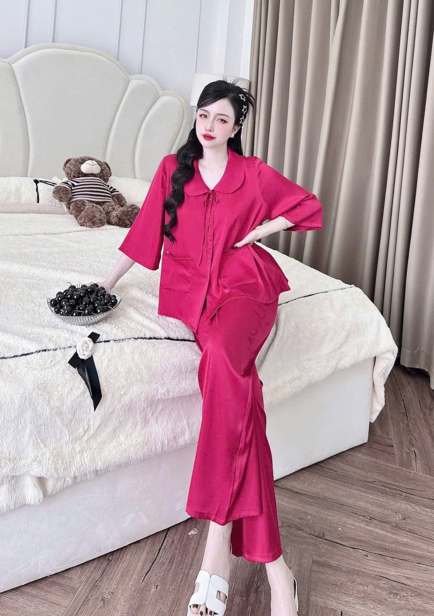 Bộ Dài Tiểu Thư Tay Loe 2 Túi Lụa Latin dưới 70kg