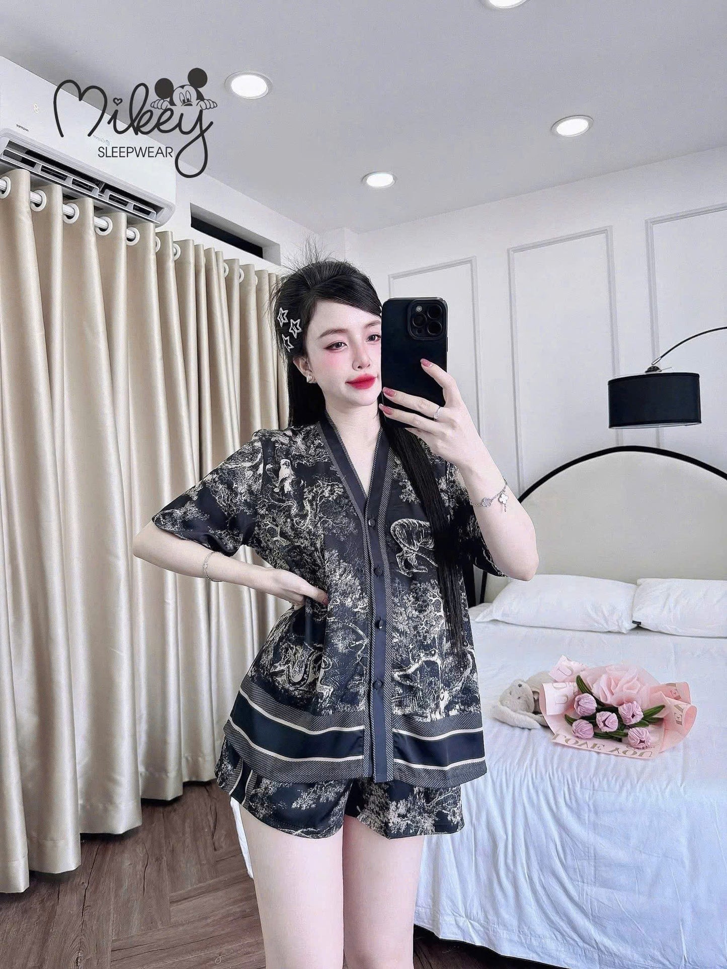 Bộ ngủ đùi Mikey rừng loang lụa latin