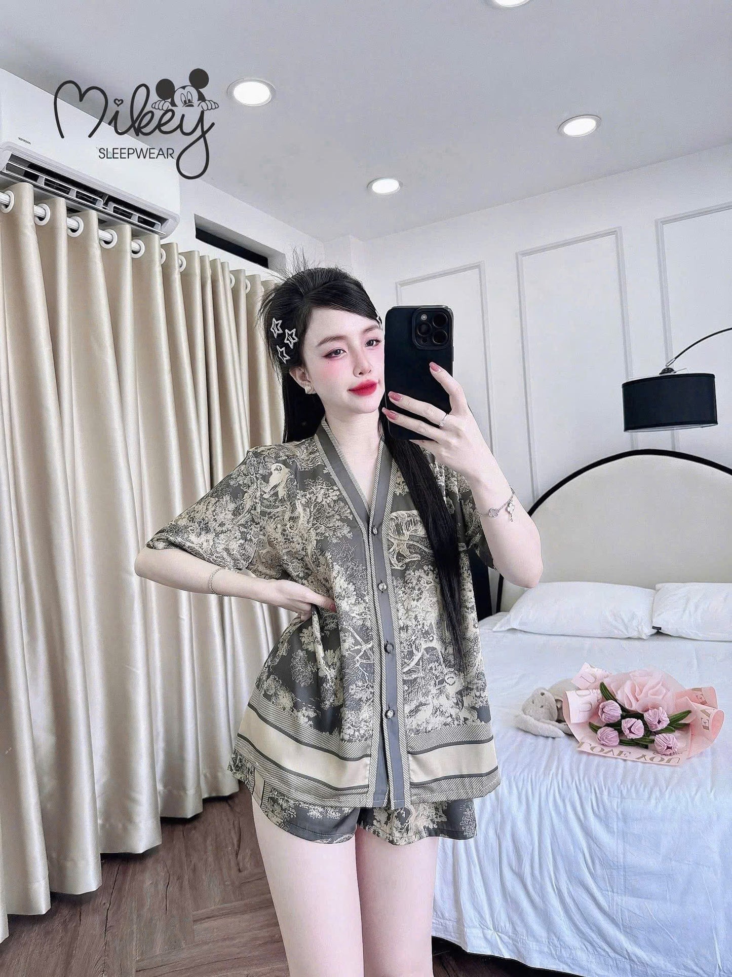 Bộ ngủ đùi Mikey rừng loang lụa latin