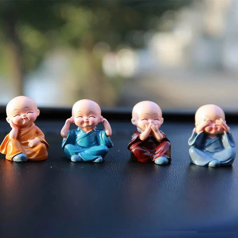 Có sẵn - Dán xe chú tiểu nhiều mẫu