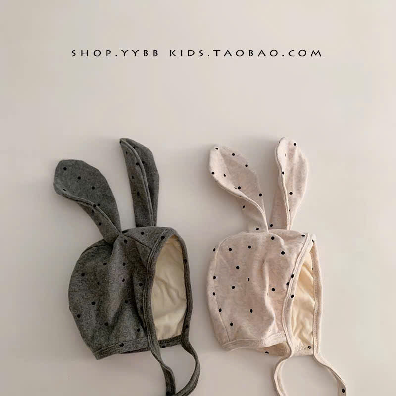 Mũ vải trùm đầu tai thỏ chấm bi cho bé