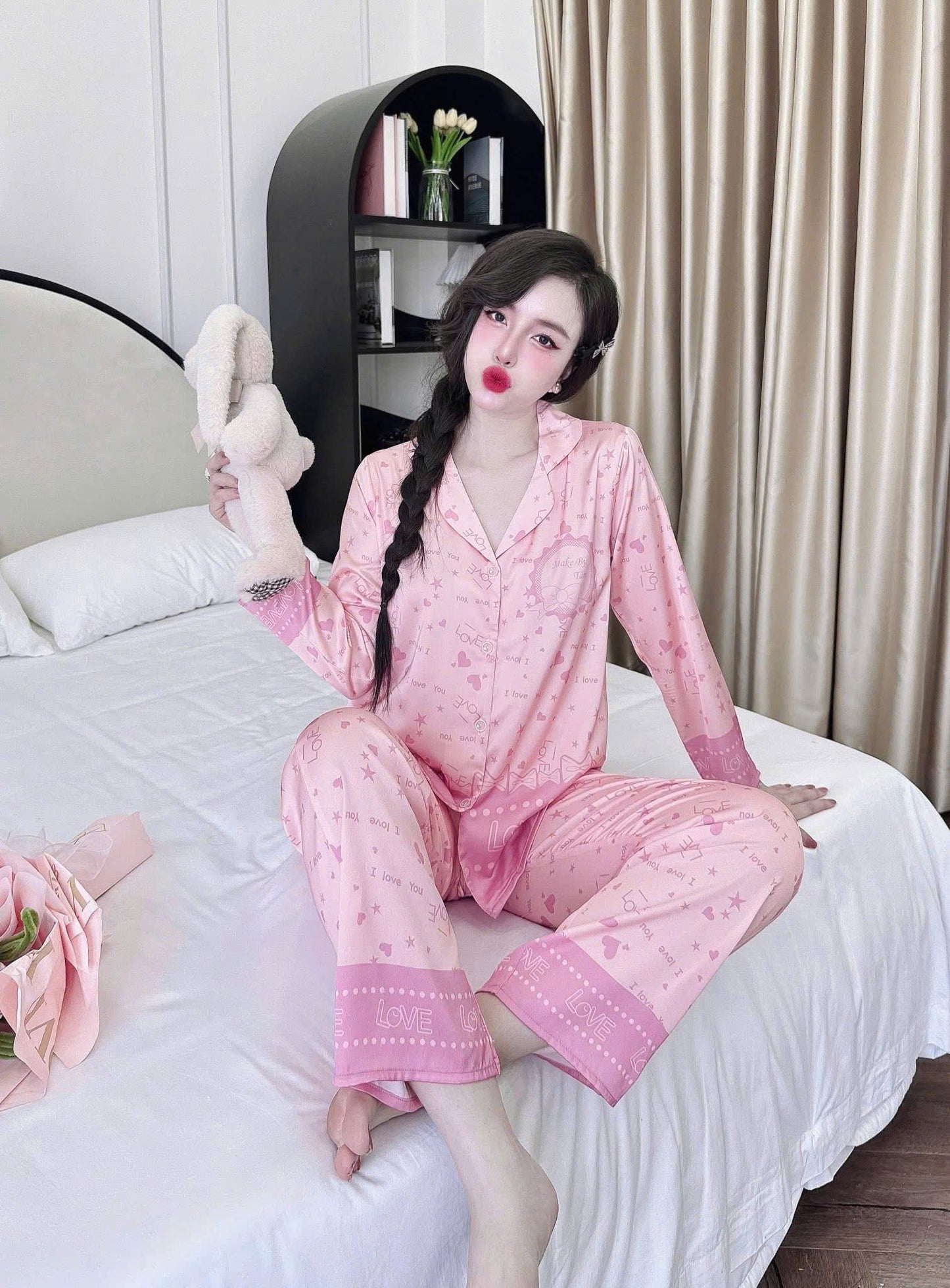 Bộ ngủ pijama tay dài quần dài lụa latin