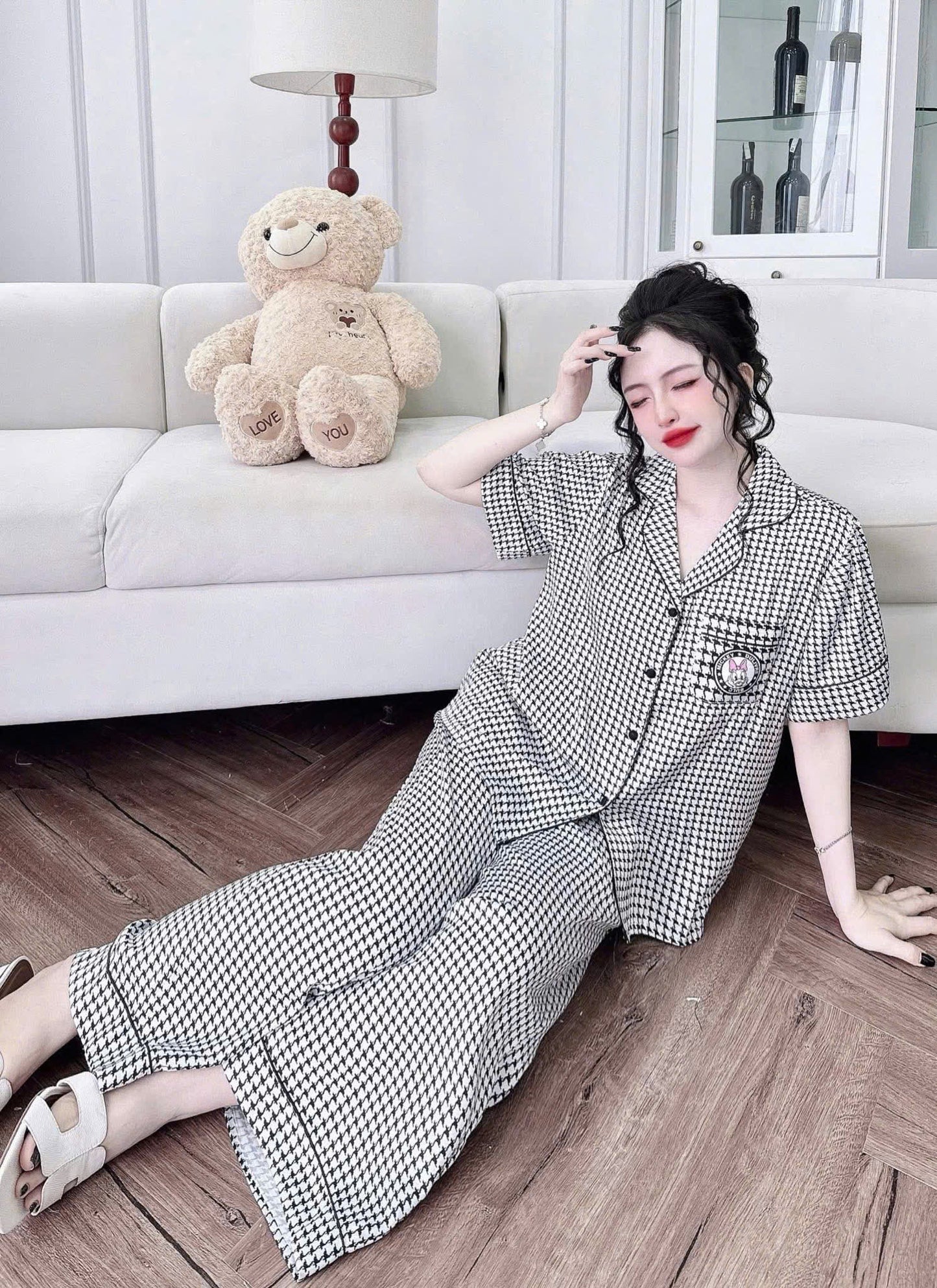 Bộ pijama tay ngắn quần dài in 3D lụa tơ tằm dưới 70kg