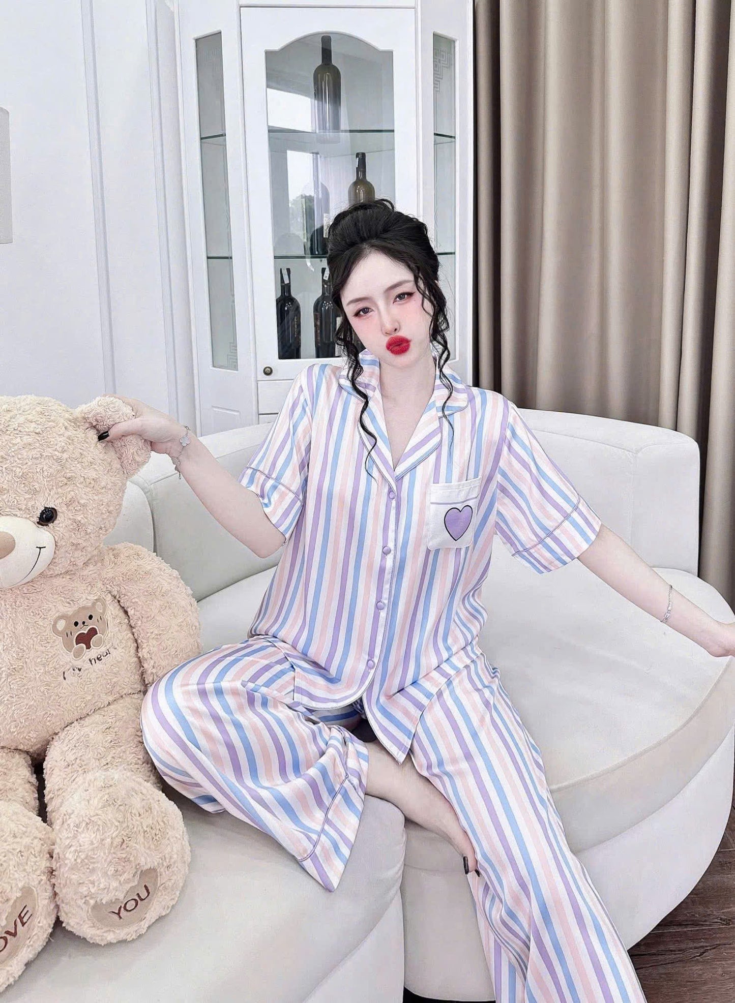 Bộ pijama tay ngắn quần dài in 3D lụa tơ tằm dưới 70kg