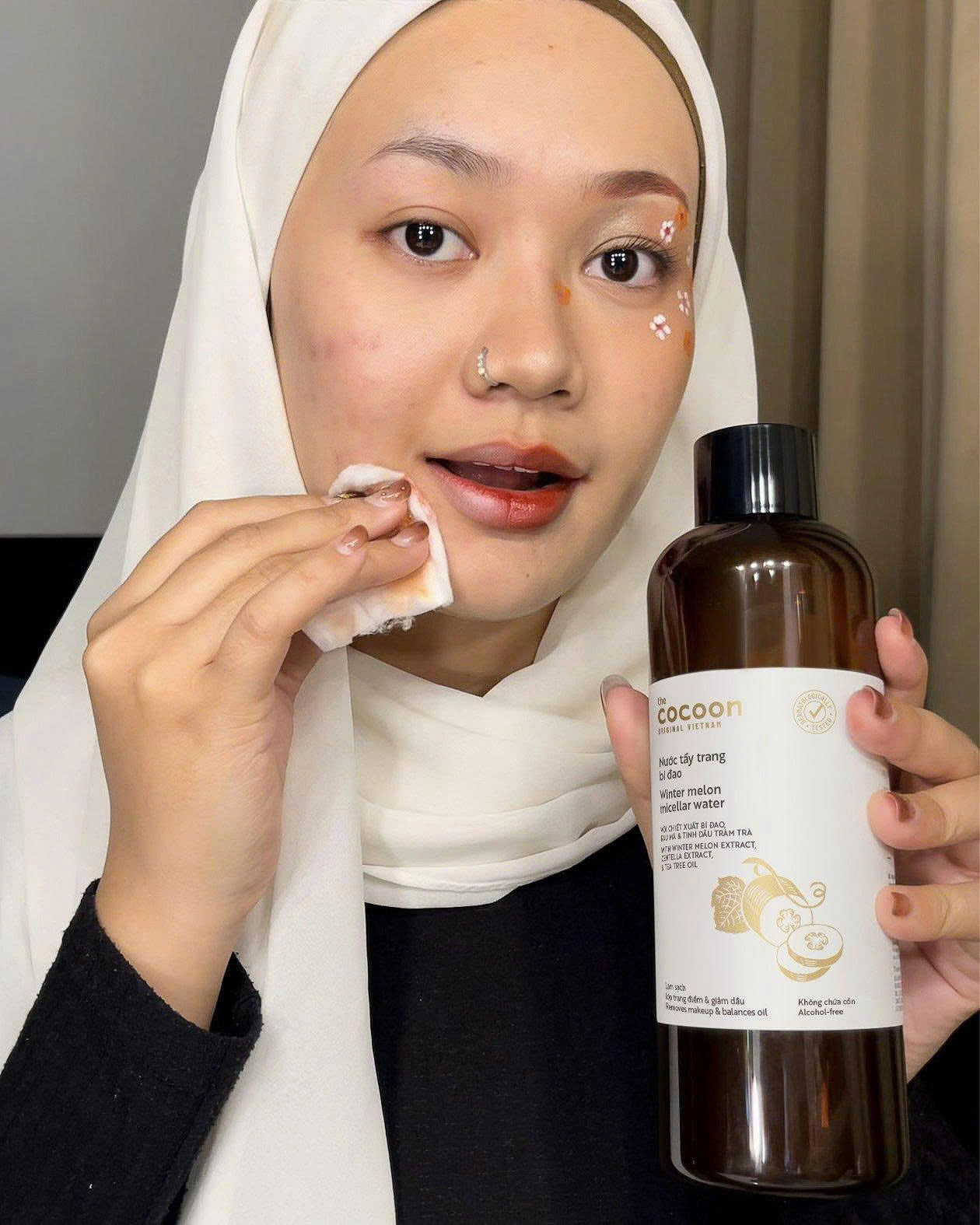 Combo Cocoon 4 món Tẩy trang bí đao + SRM nghệ + Tẩy da chết cà phê + Mask nghệ - Tặng Gel tắm