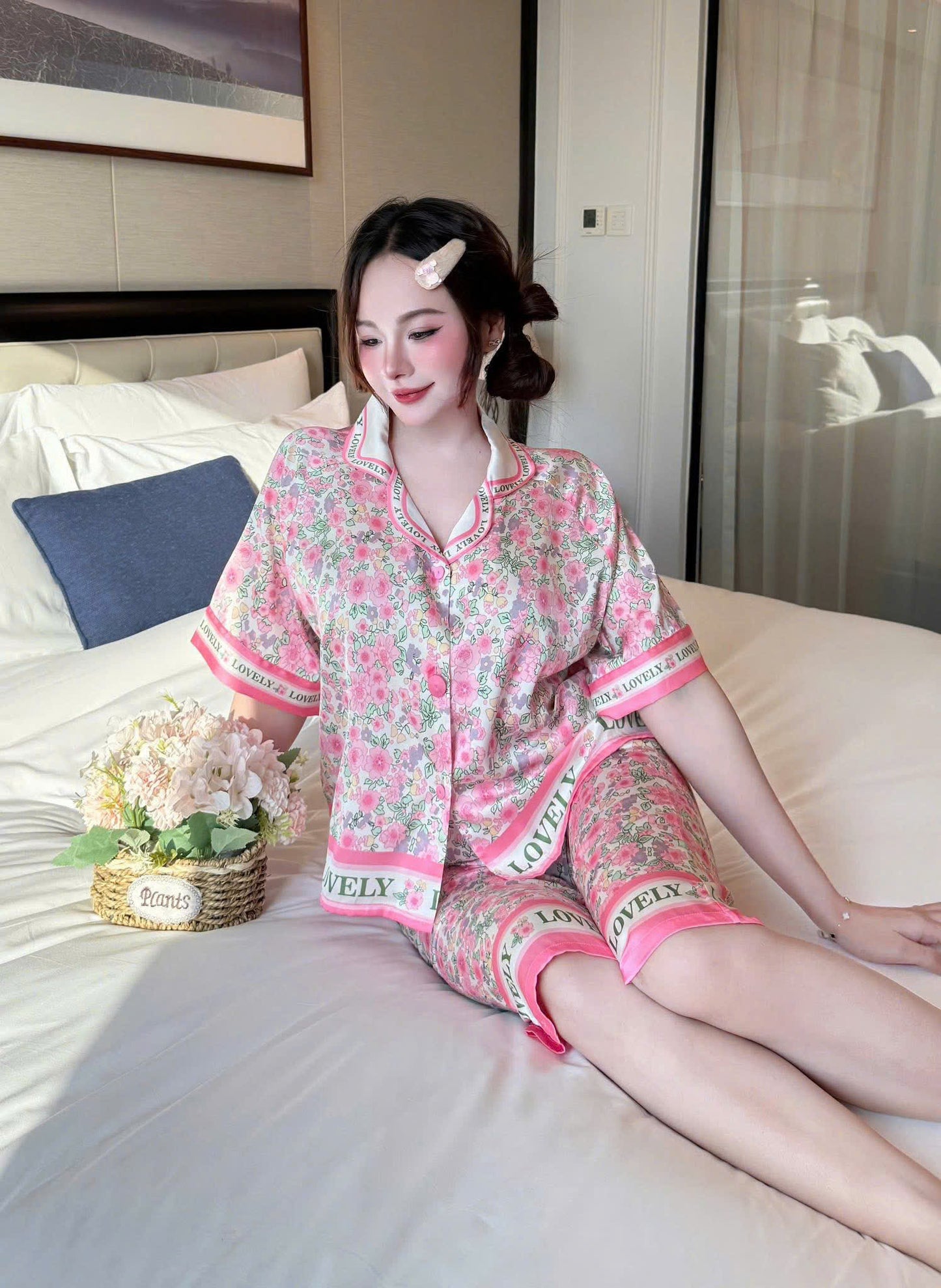 Bộ ngủ pijama quần lửng lụa latin