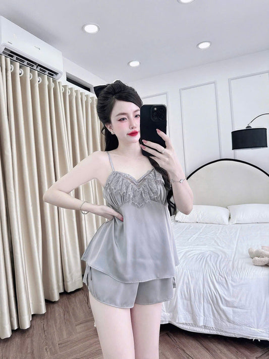 Bộ ngủ 2 dây sexy đùi trơn ren mi dưới 65kg