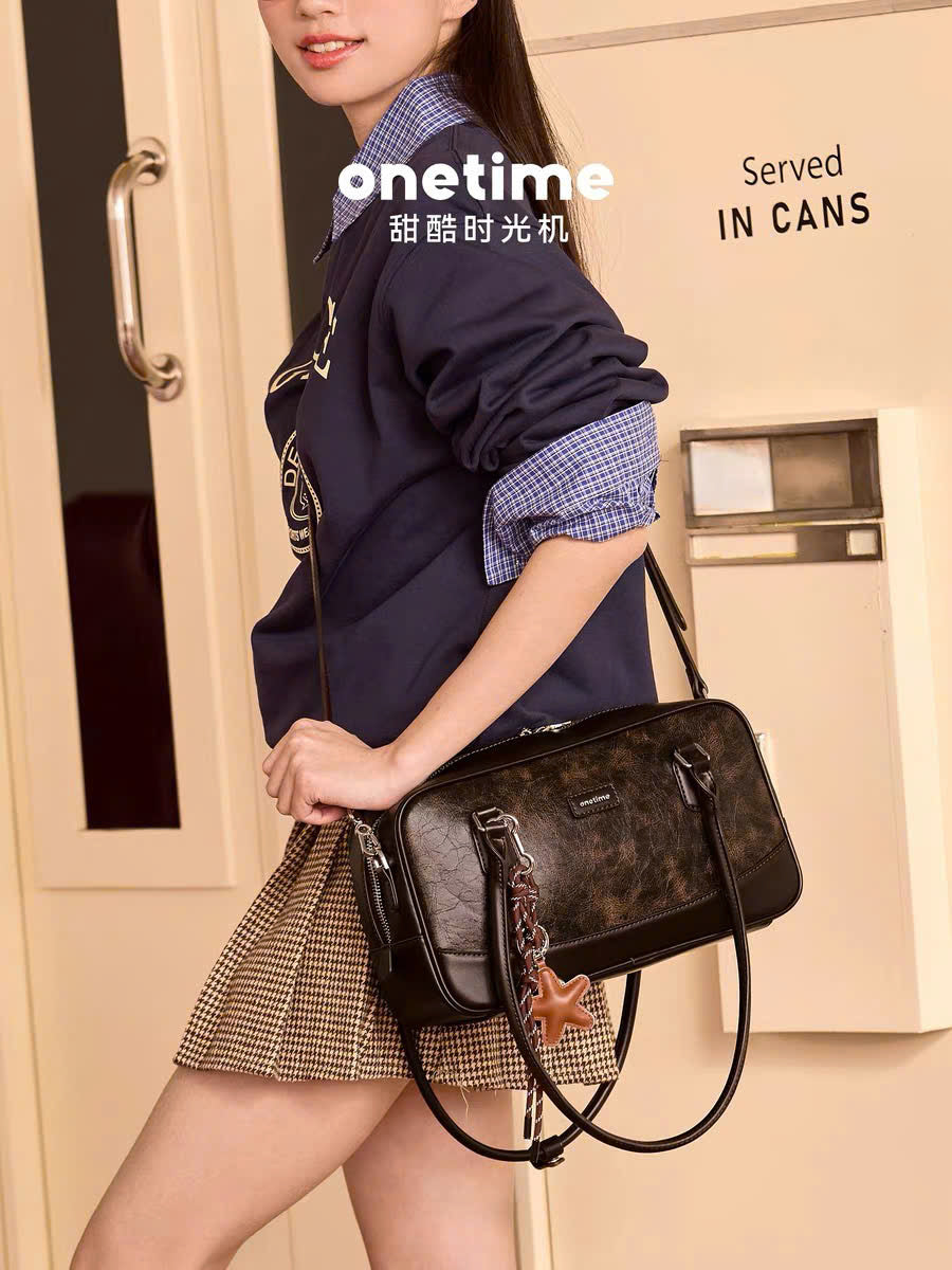 Túi da đeo vai form chữ nhật 2 dây đeo Onetime