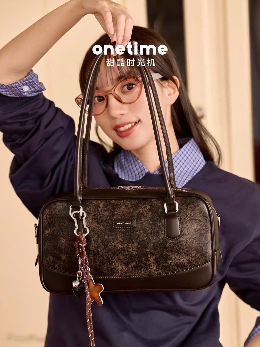 Túi da đeo vai form chữ nhật 2 dây đeo Onetime