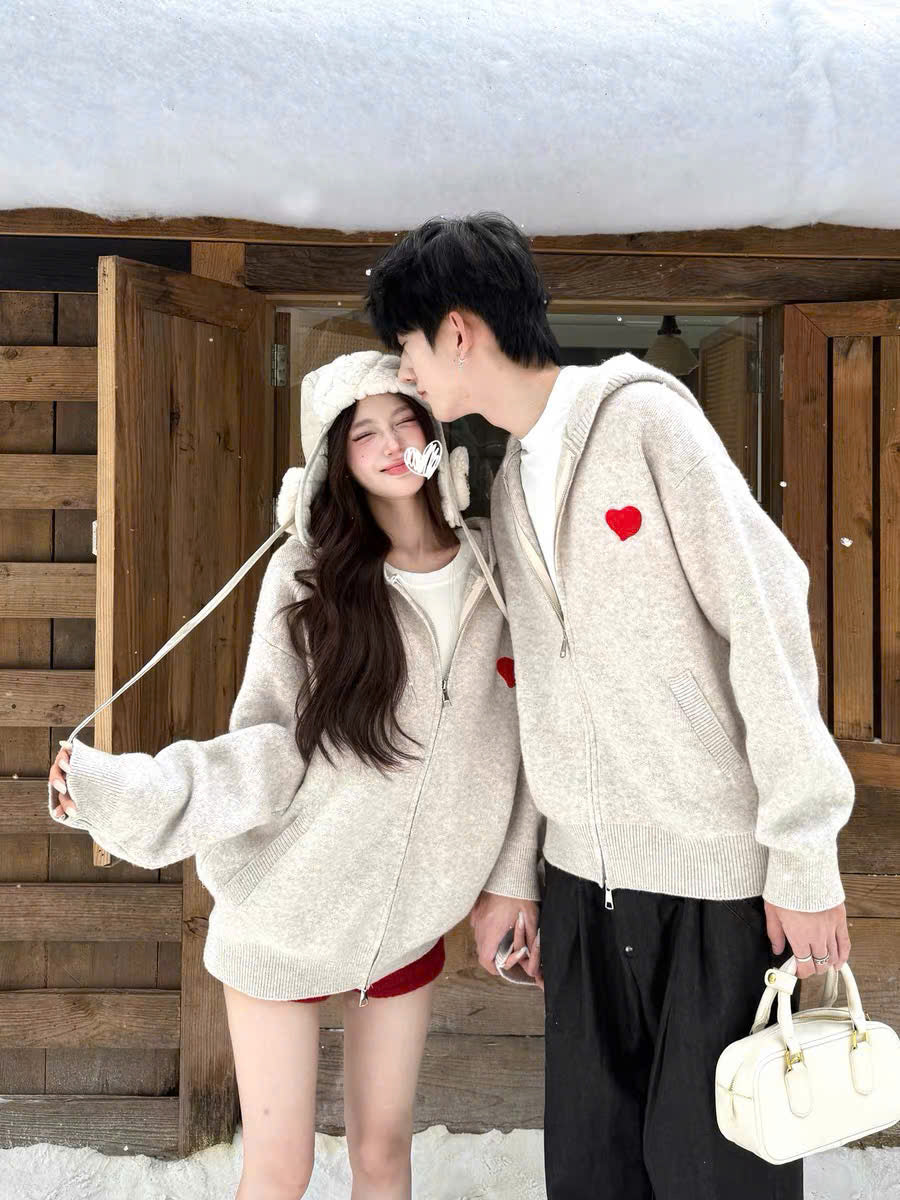 Áo hoodie zip cặp đôi xám tiêu thêu trái tim