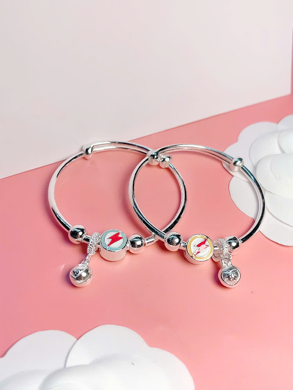 Vòng bạc cho bé đa dạng họa tiết
