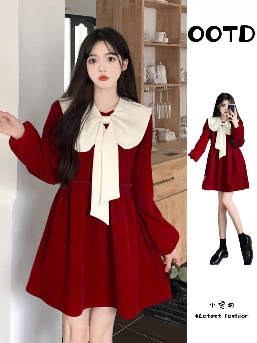 Váy đỏ tay dài cổ nơ trắng