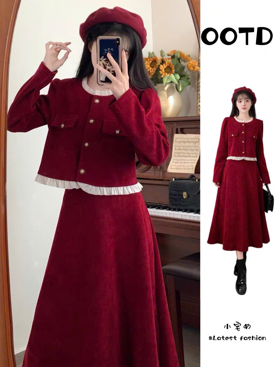 Set váy đỏ suông áo croptop tay dài viền bèo trắng