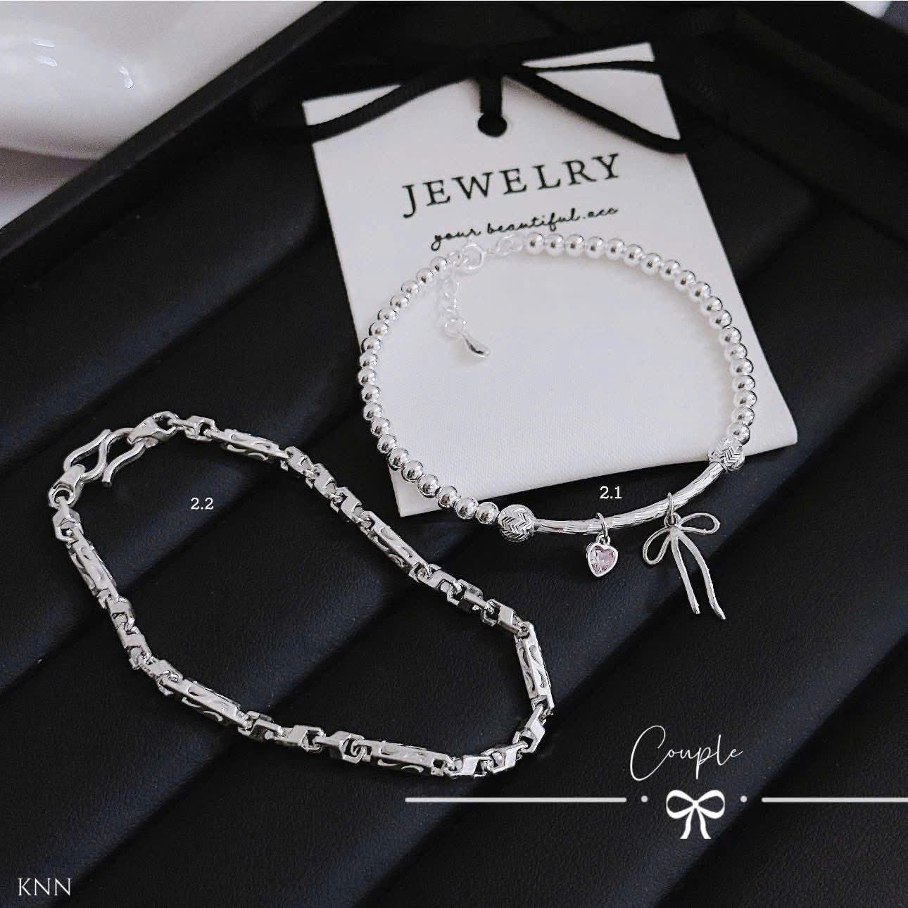 Lắc tay bạc cặp đôi charm có gu đẹp cả đôi
