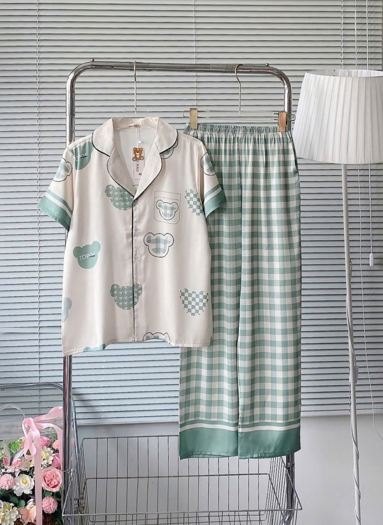 Bộ ngủ pijama tay ngắn lụa latin viền lé lụa truyền thống