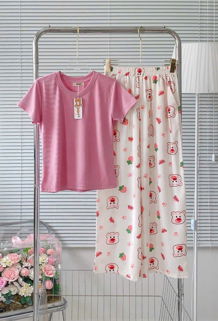 Bộ ngủ tay ngắn thun tăm phối quần Mango