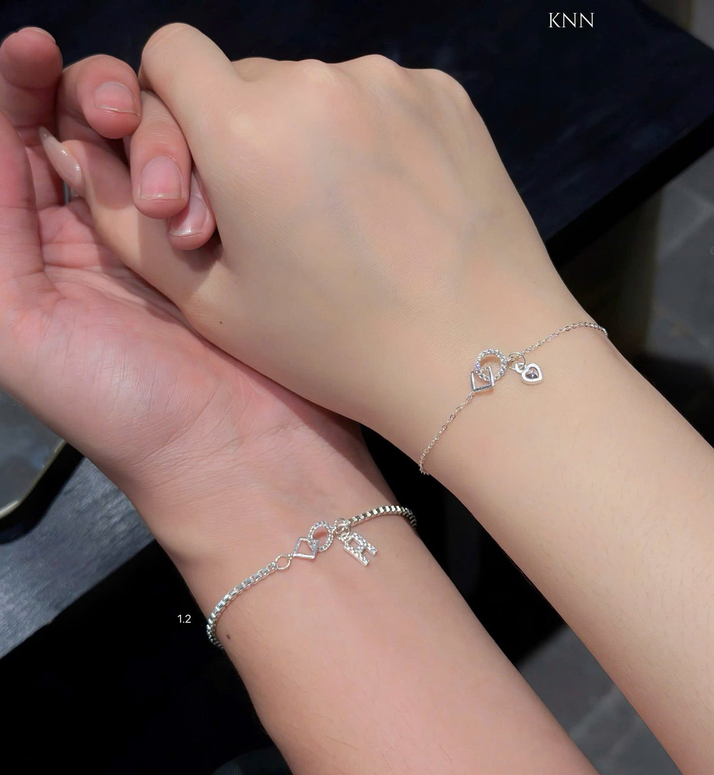 Lắc bạc đôi thanh mảnh tinh tế