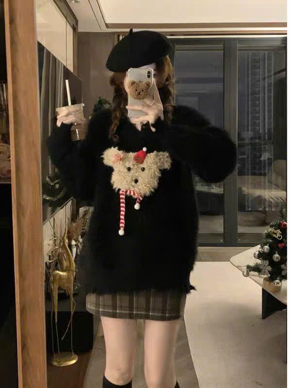 Áo sweater len hình cún giáng sinh đỏ đen