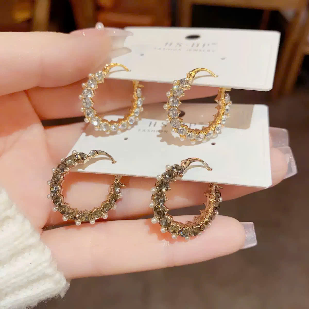 Khuyên tai thời trang chuôi bạc S925 không gây kích ứng