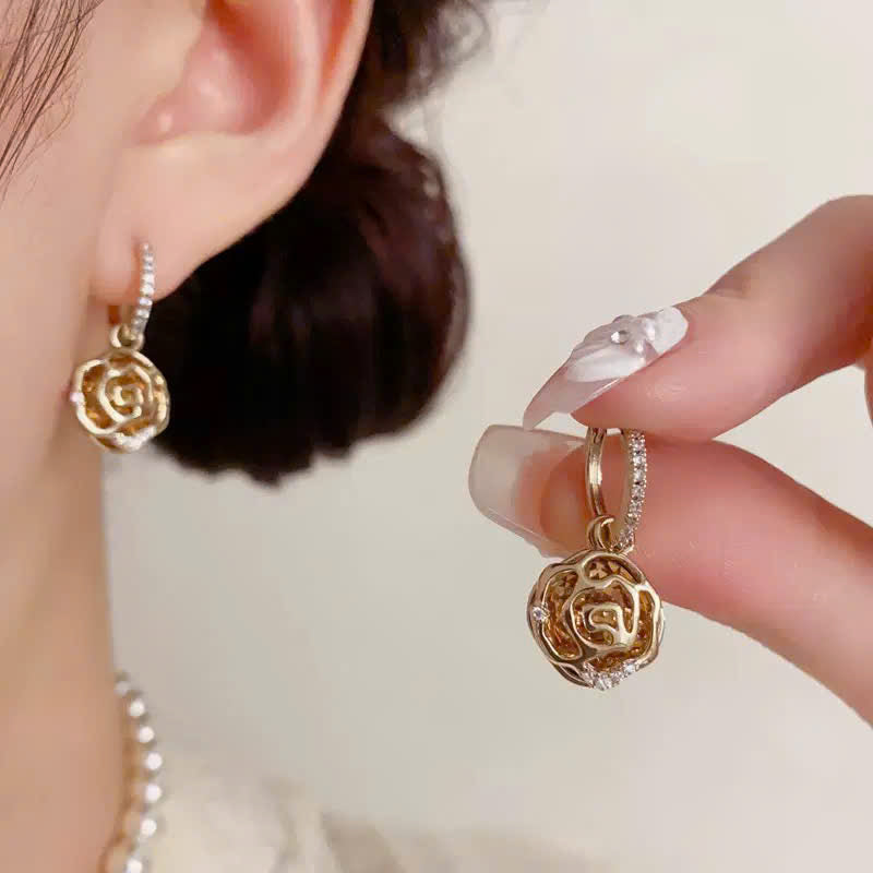 Khuyên tai thời trang chuôi bạc S925 không gây kích ứng