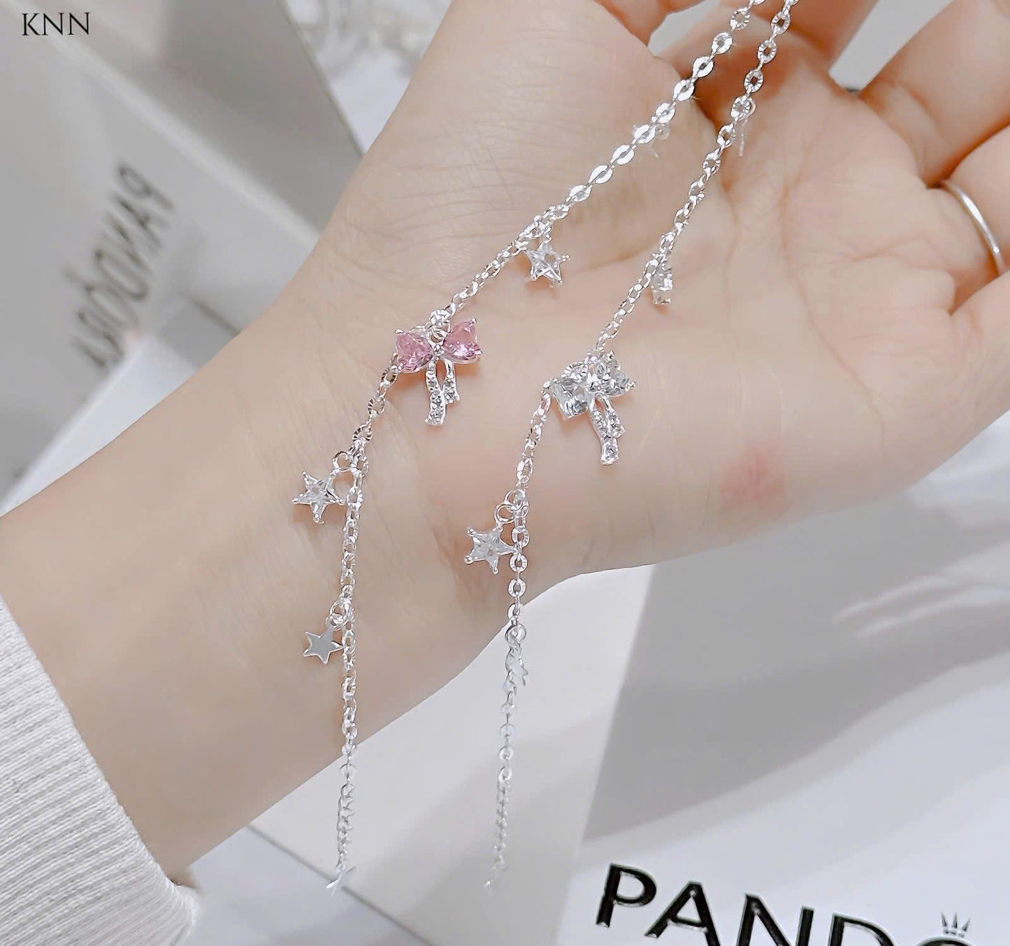 Lắc tay bạc mẫu mới sáng xinh từng chi tiết