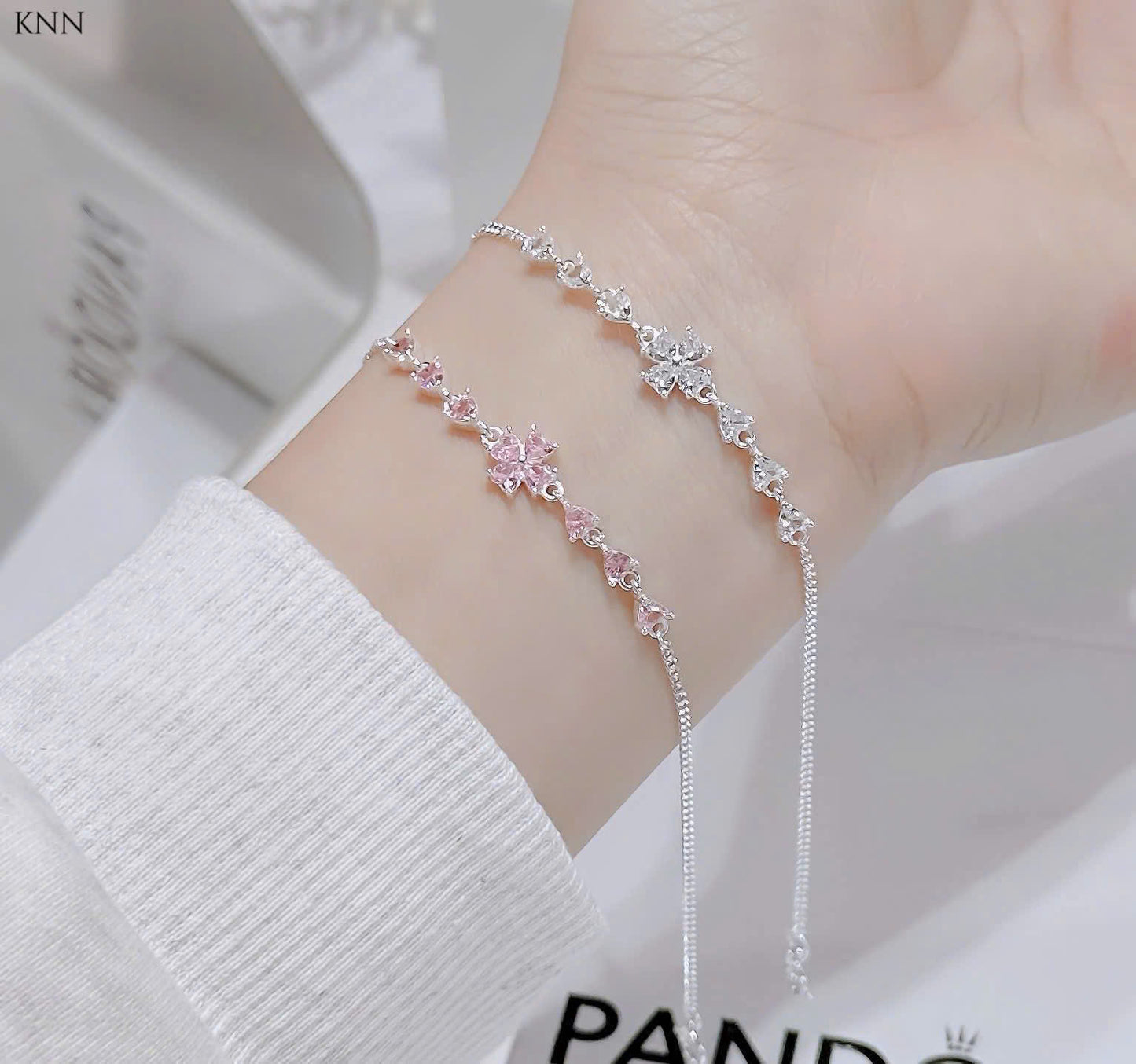 Lắc tay bạc mẫu mới sáng xinh từng chi tiết