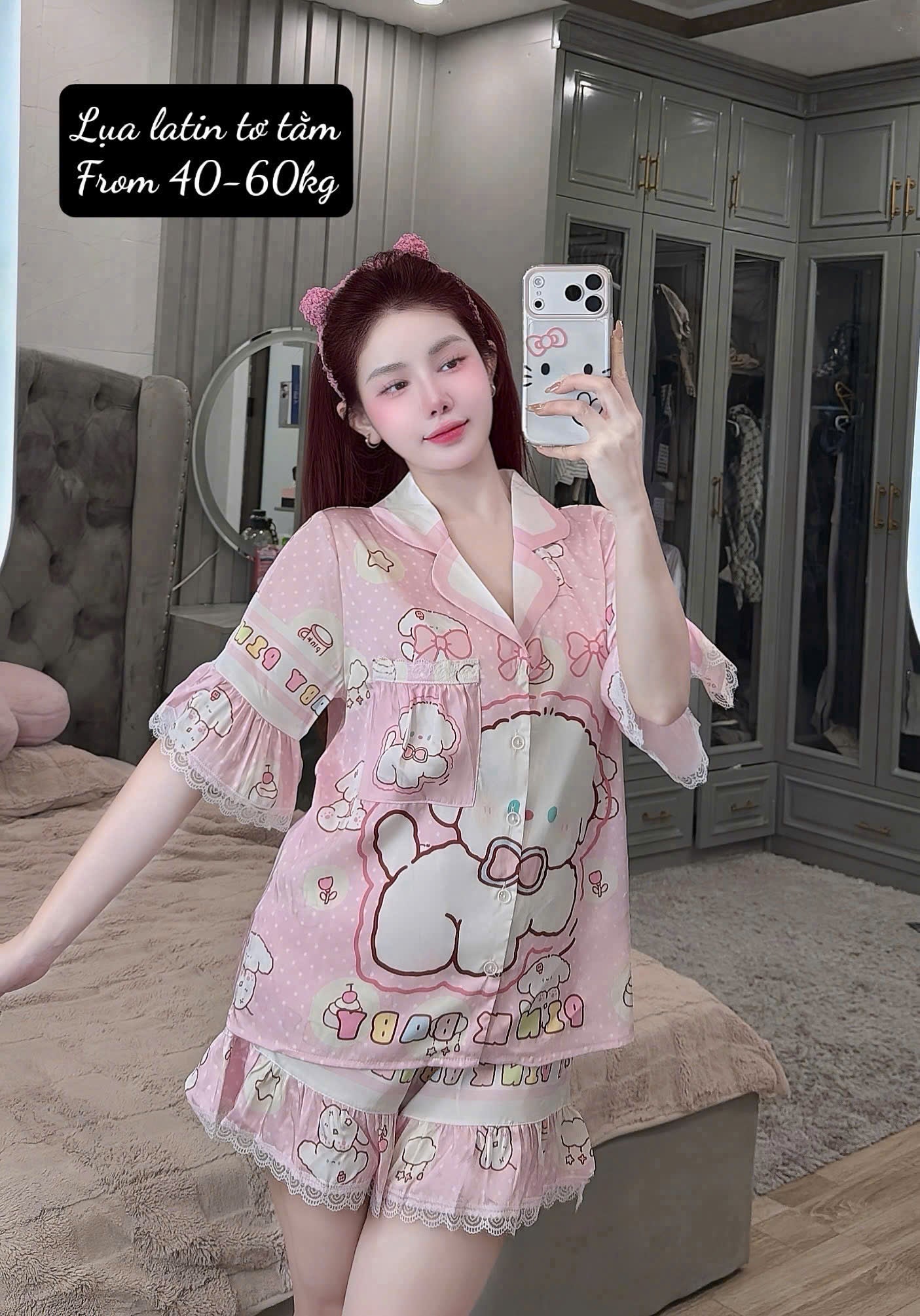 Bộ ngủ đùi lụa latin tơ tằm dễ thương có sẵn