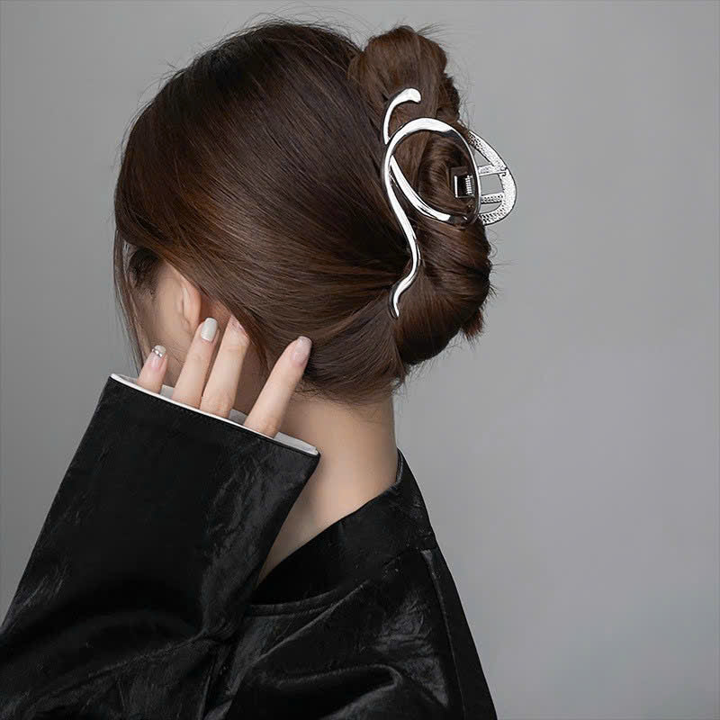 Kẹp tóc càng cua kim loại nhiều kiểu dáng