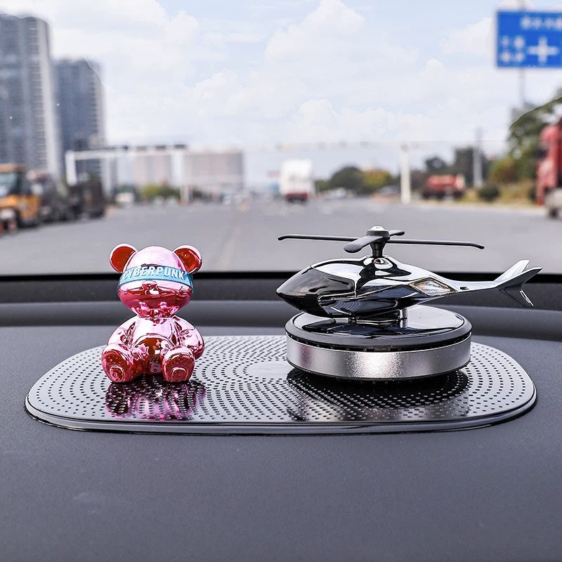 Dán taplo xe gấu nhiều phiên bản