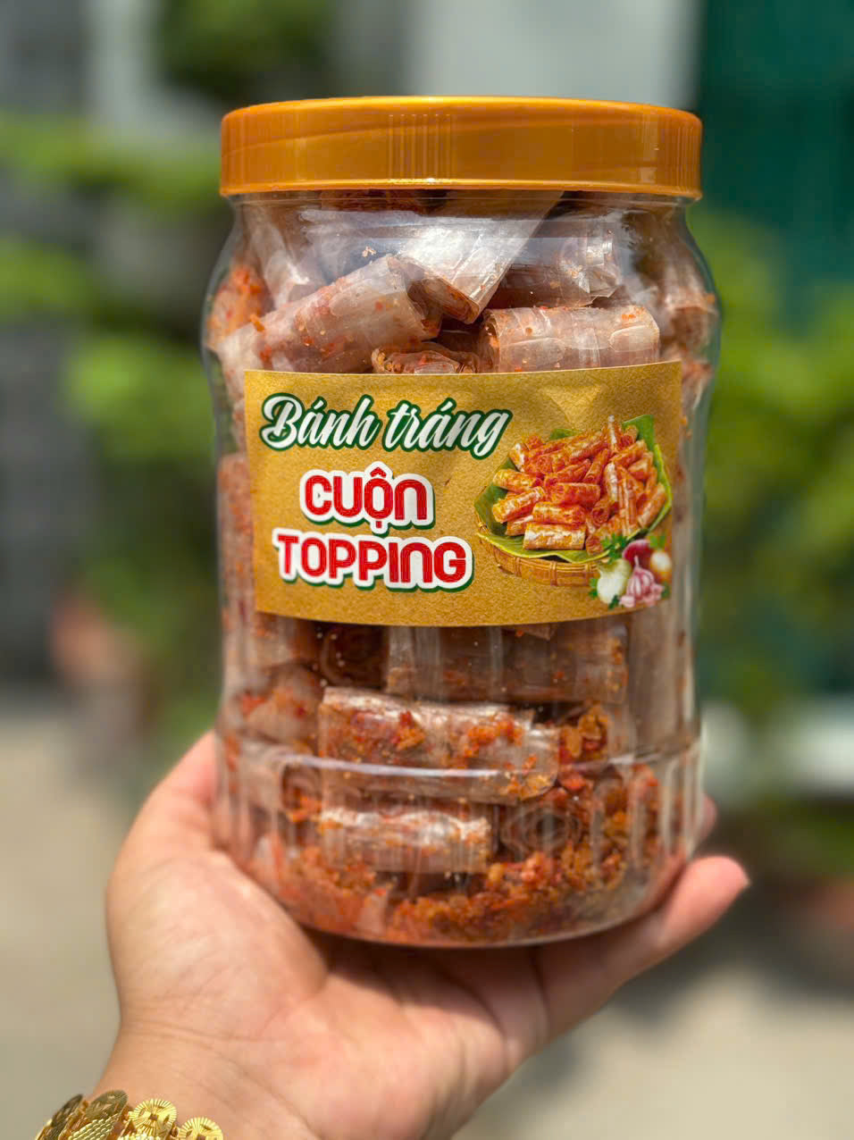 Bánh tráng cuộn topping thập cẩm vừa vị