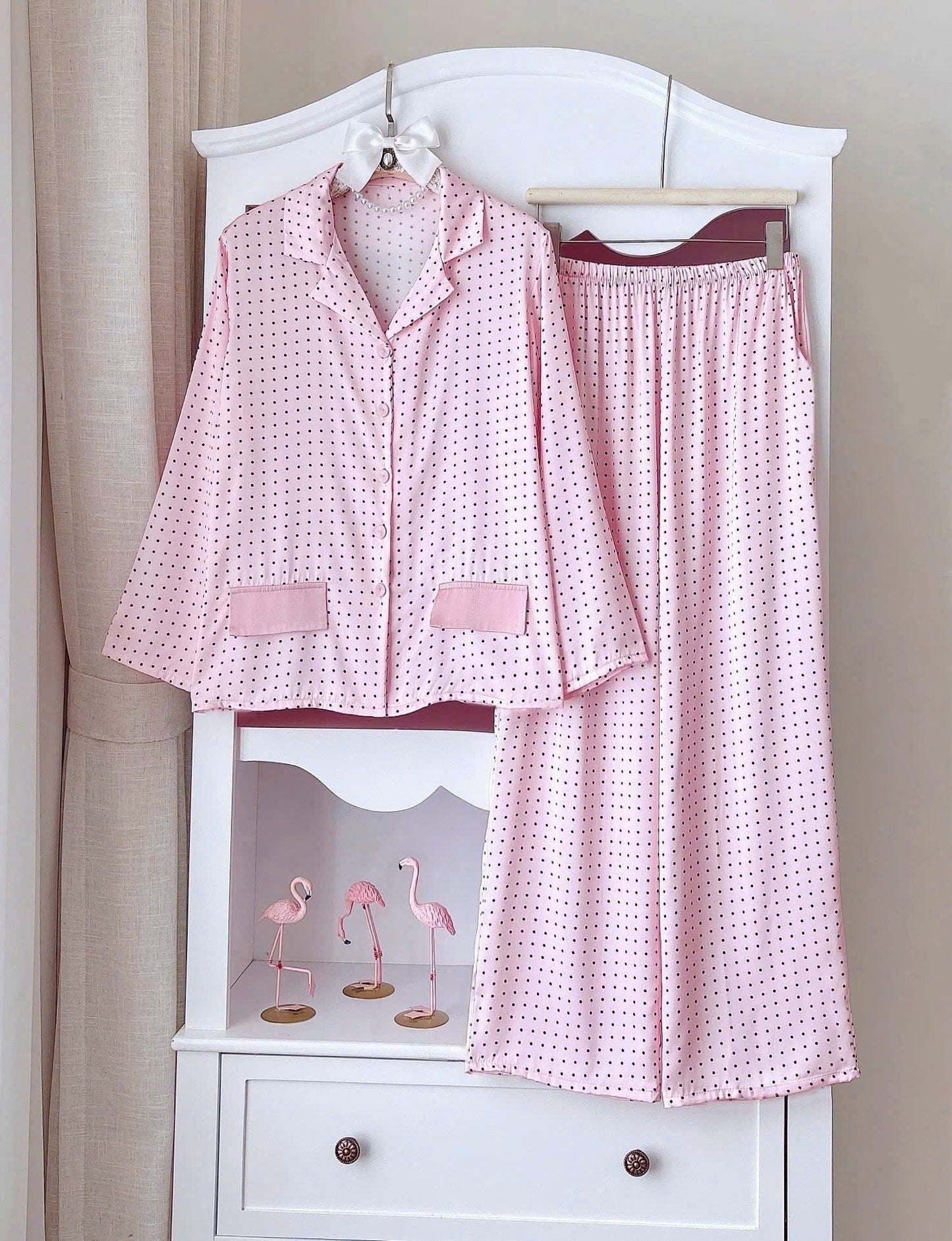 Bộ pijama cổ nhọn 2 nắp túi phối màu hot