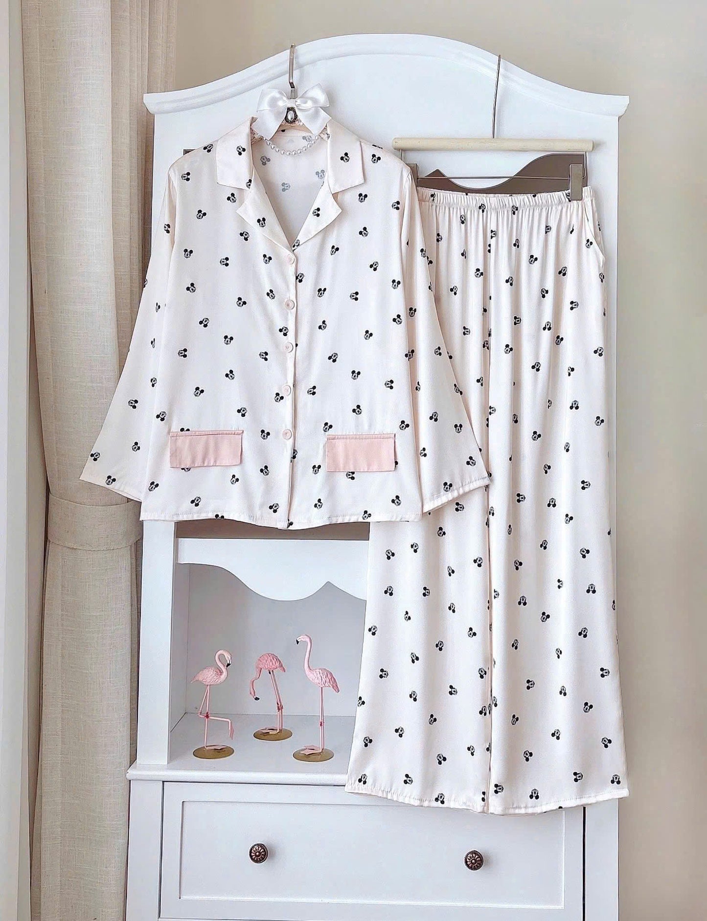 Bộ pijama cổ nhọn 2 nắp túi phối màu hot
