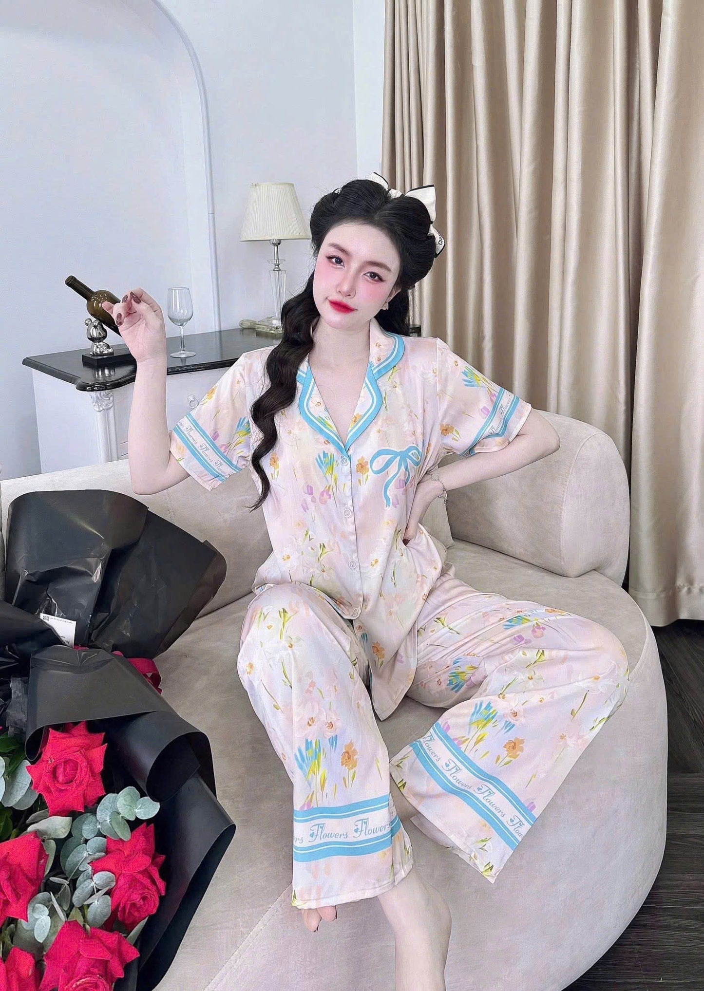 Bộ ngủ tay ngắn quần dài Latin cao cấp in hoa
