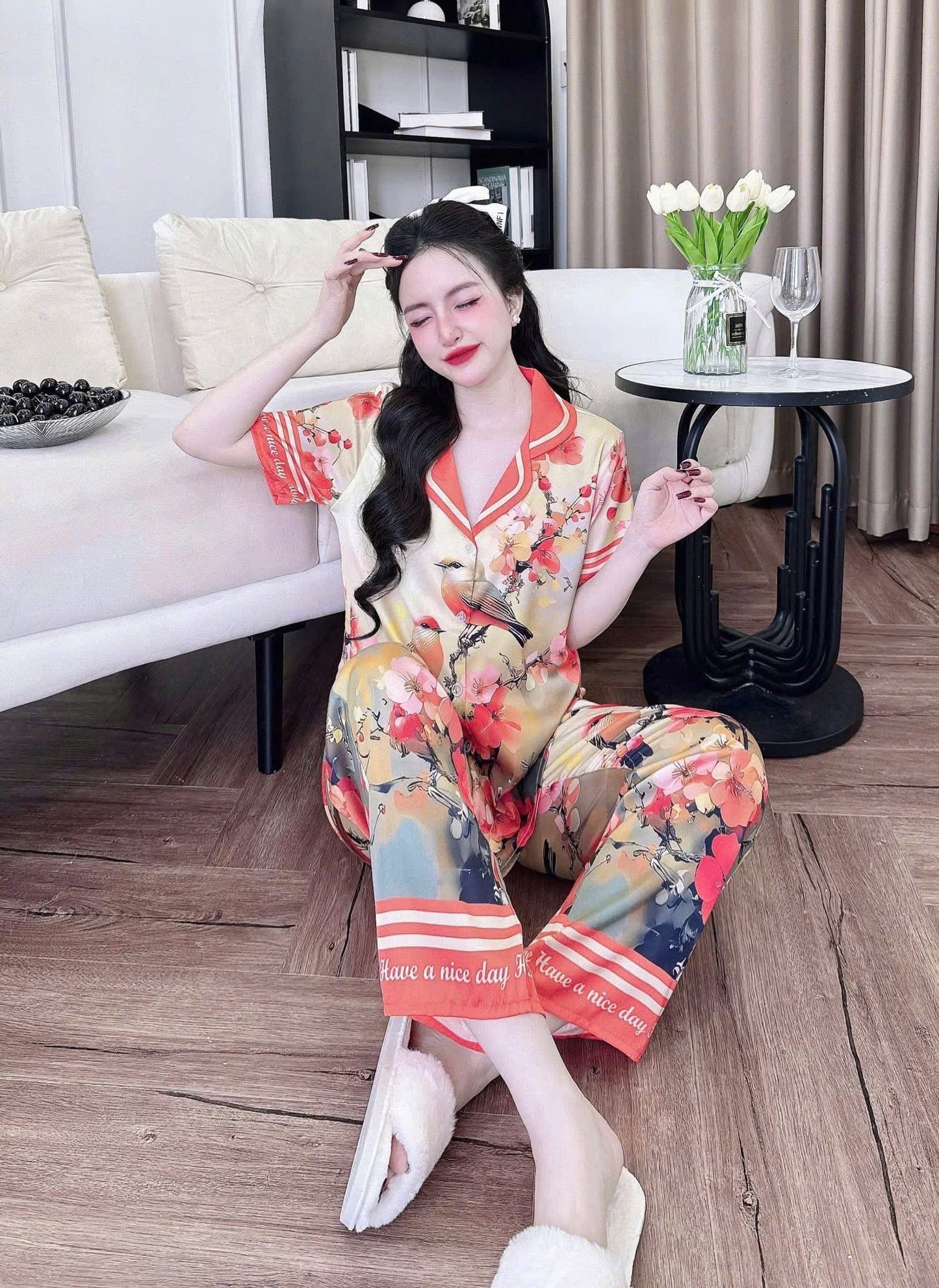 Bộ ngủ tay ngắn quần dài Latin cao cấp in hoa