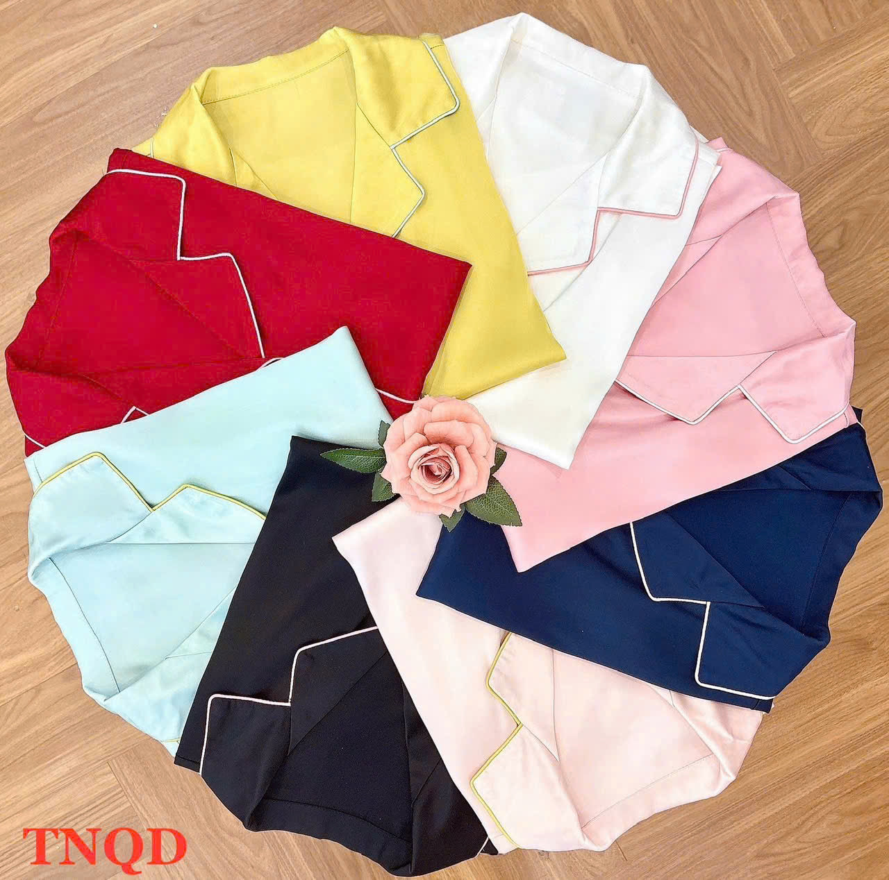 Bộ sưu tập pijama cao cấp áo tay ngắn quần dài latin