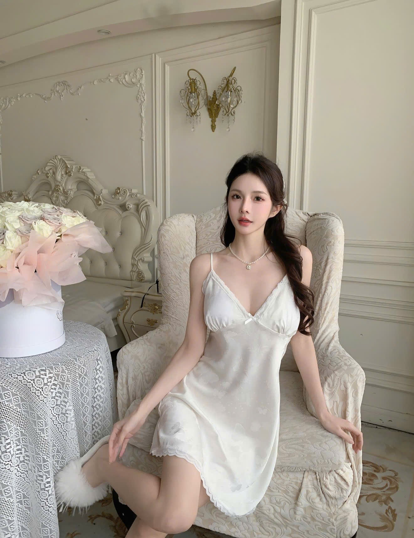 Váy ngủ 2 dây sexy hoạ tiết bươm bướm