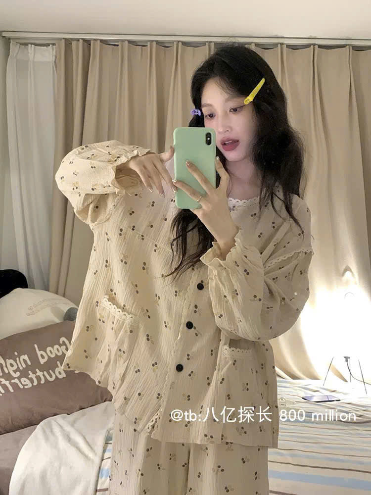 Bộ ngủ hoạ tiết trái cherry có 2 túi