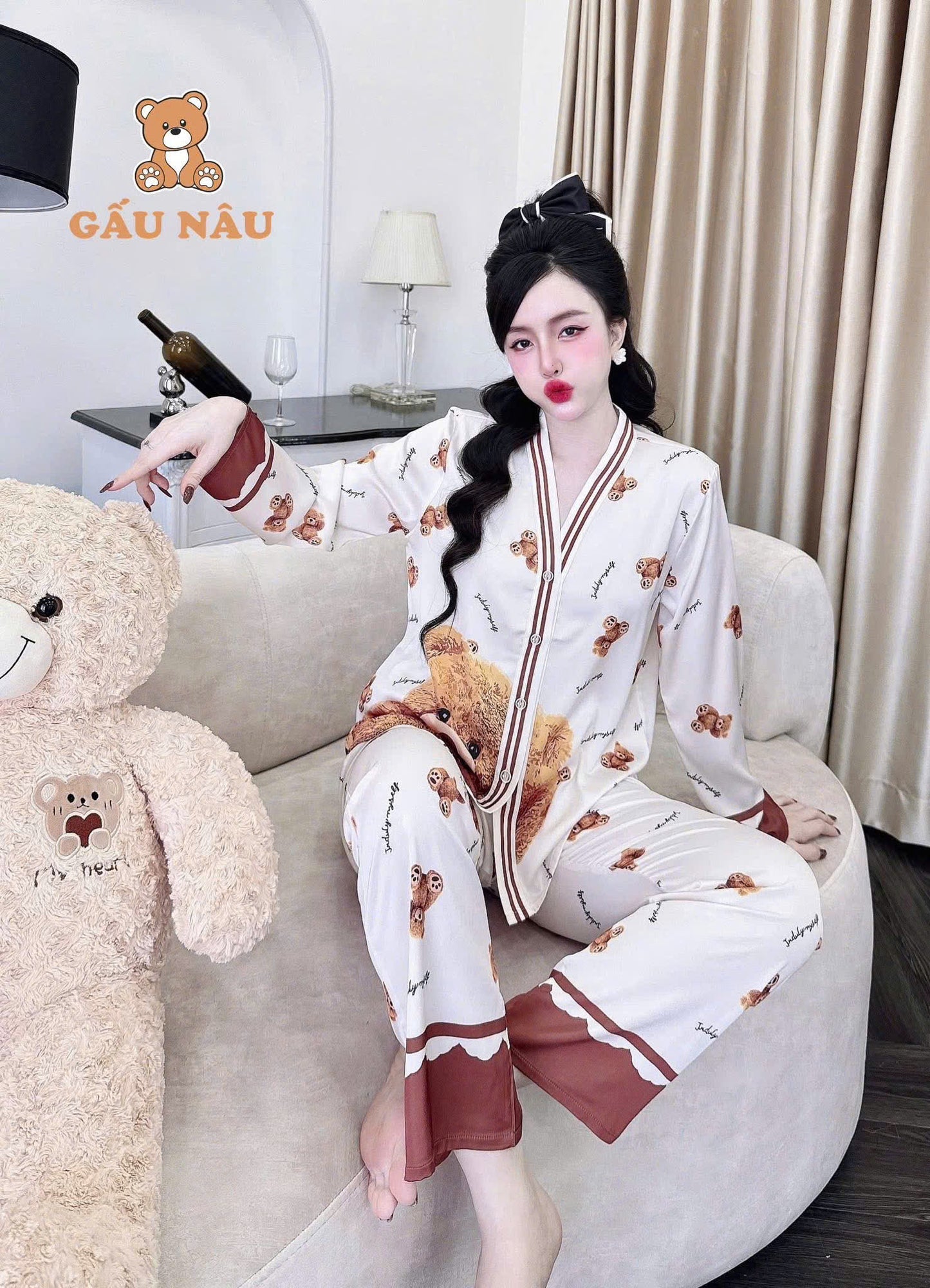 Tổng hợp mẫu đồ ngủ quần dài tay dài latin cao cấp cổ y