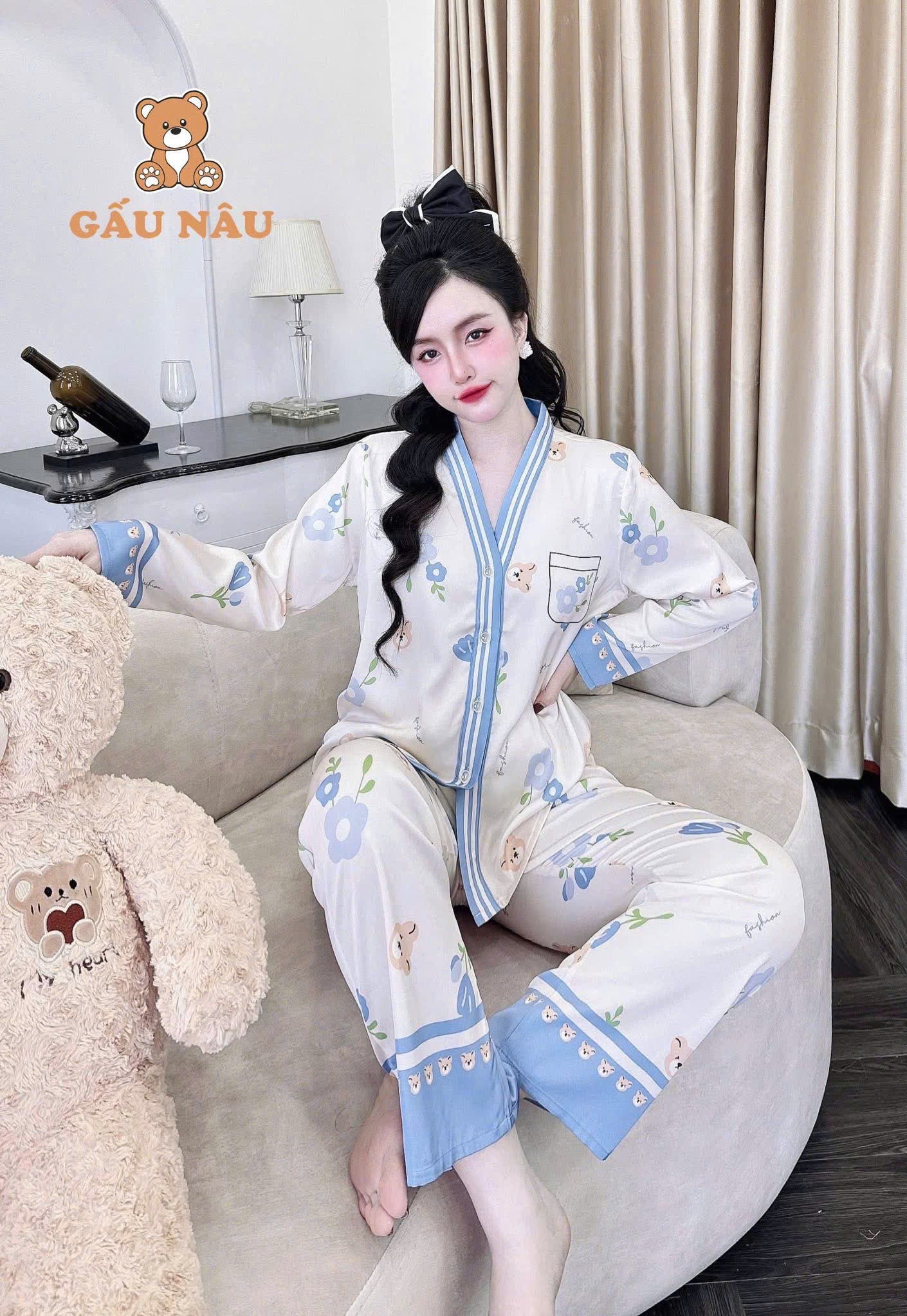 Tổng hợp mẫu đồ ngủ quần dài tay dài latin cao cấp cổ y