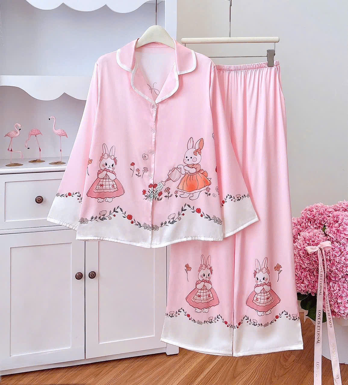 Các bộ ngủ dễ thương tay dài quần dai chất vải latin