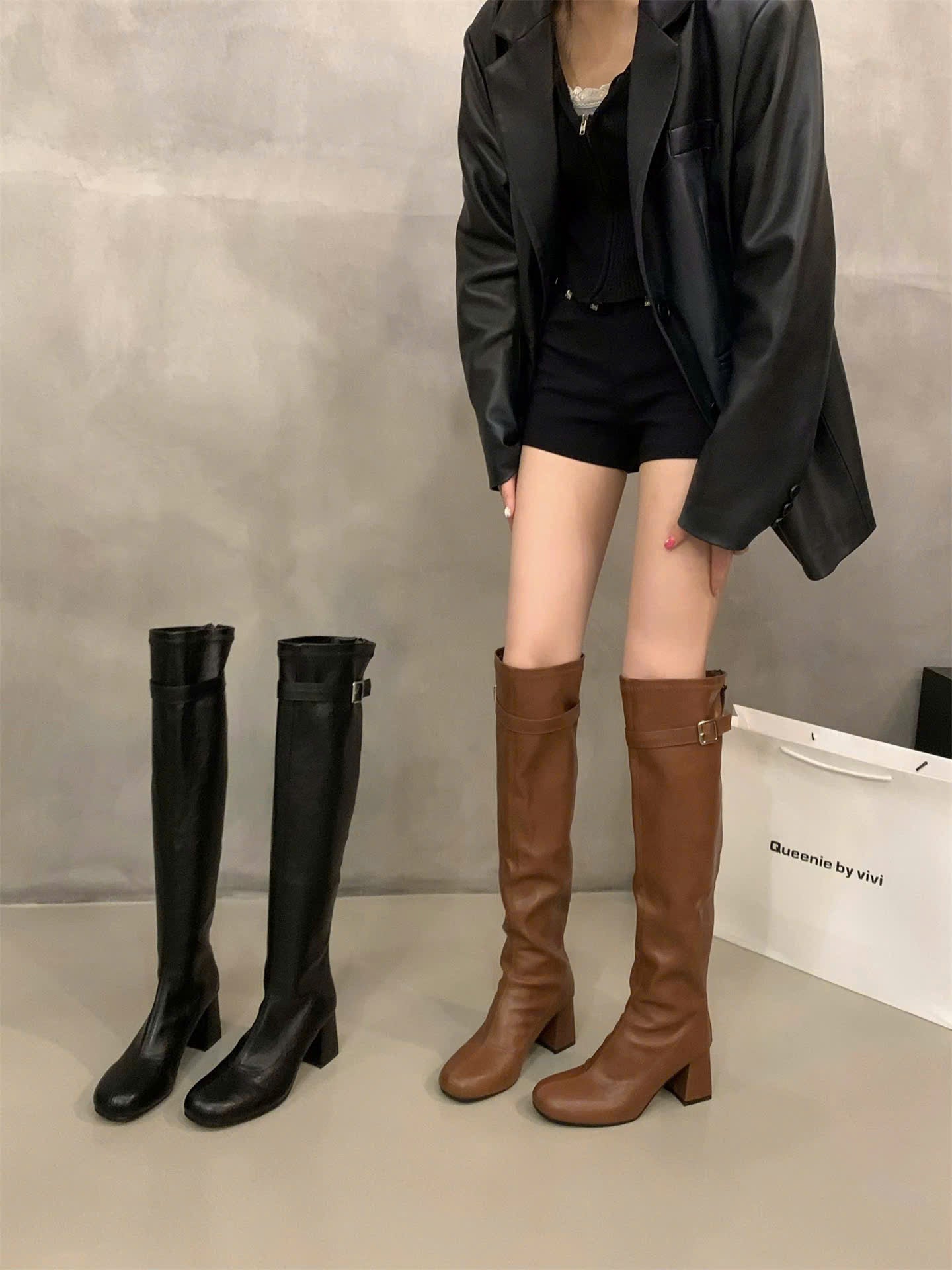 Giày boots cổ cao lửng mẫu luôn trend