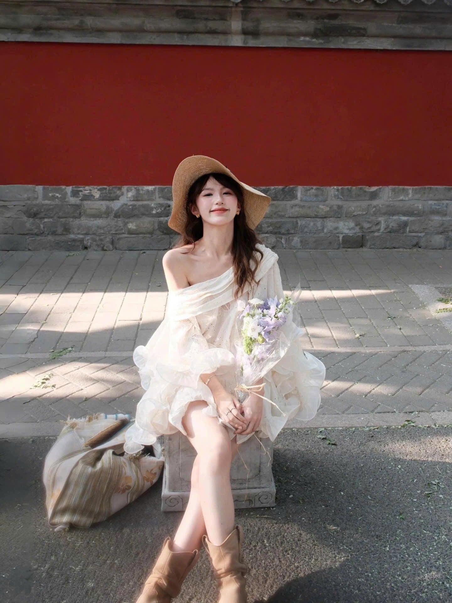 Các mẫu váy nữ thanh thoát vibe tiểu thư