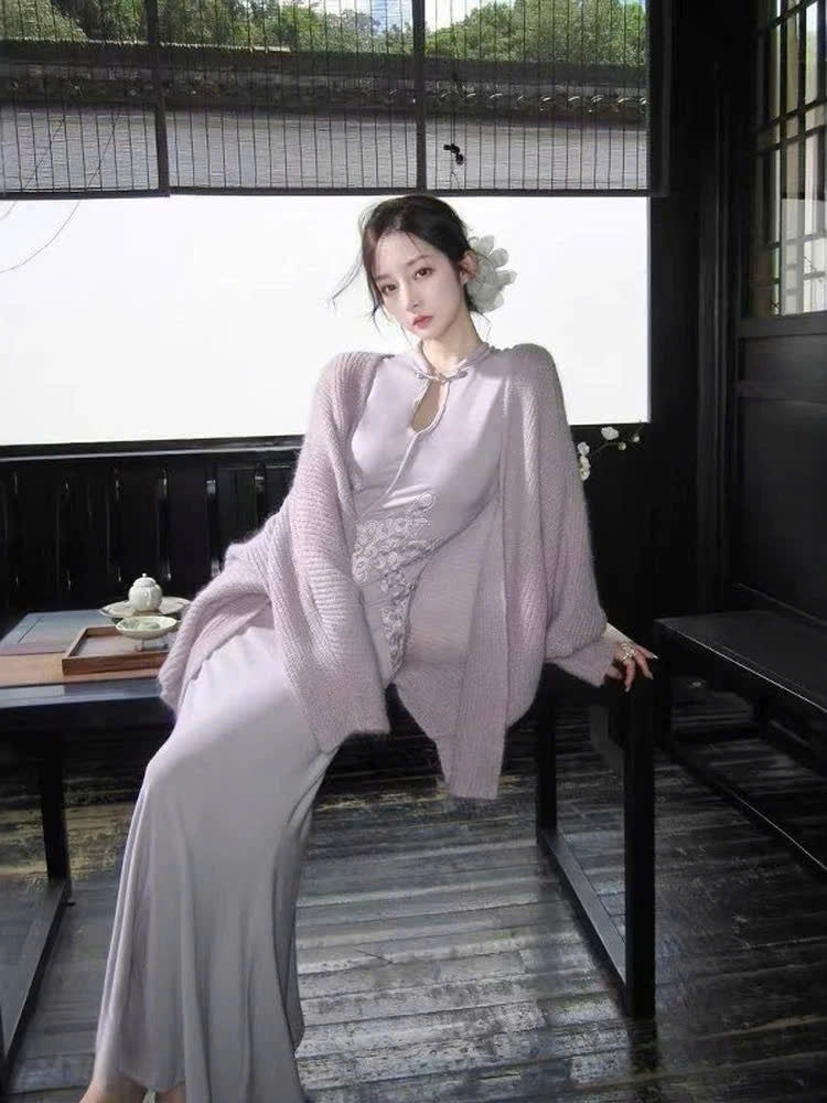 Các mẫu váy nữ thanh thoát vibe tiểu thư