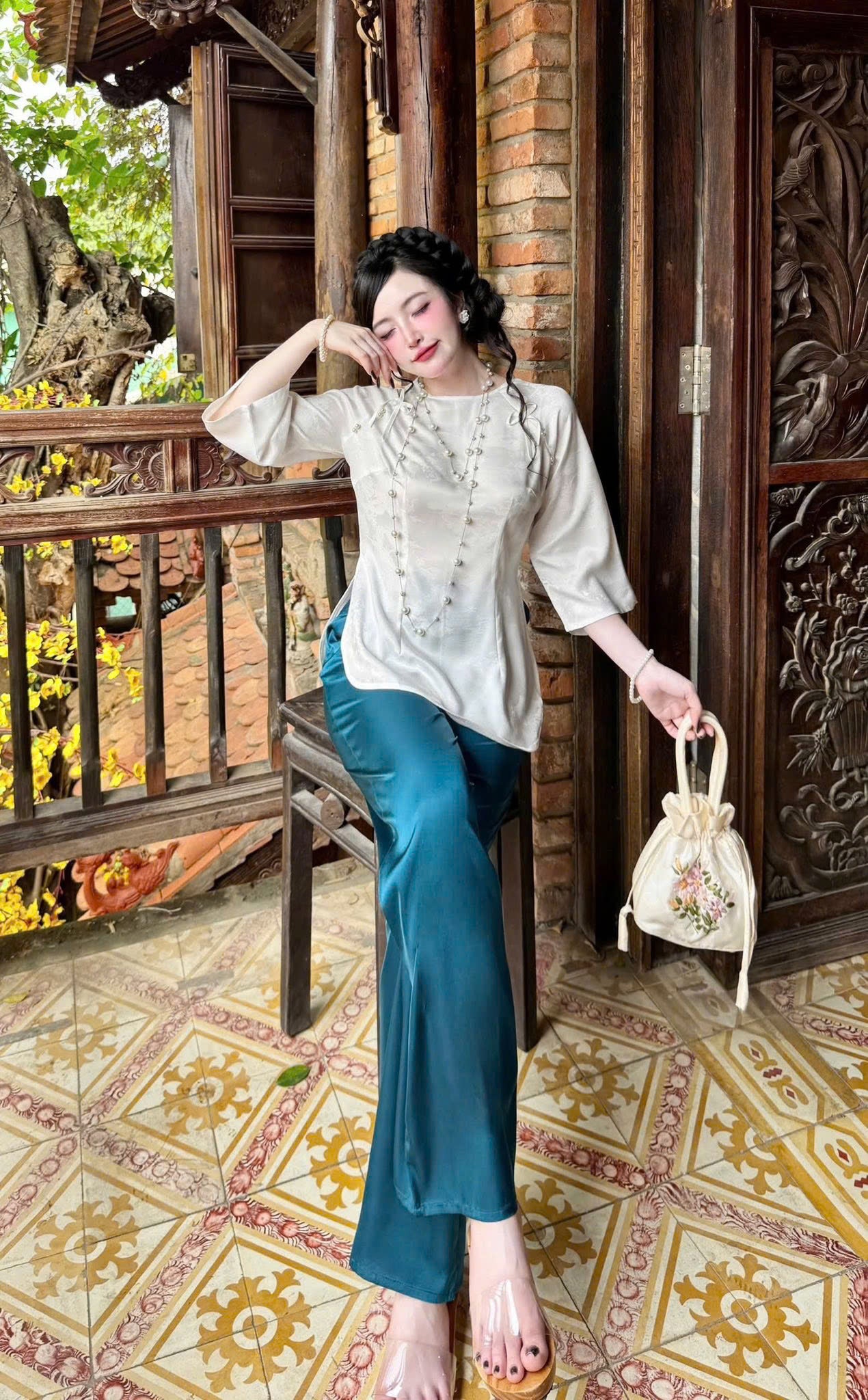Đồ lam gấm trơn vải xịn tay lỡ