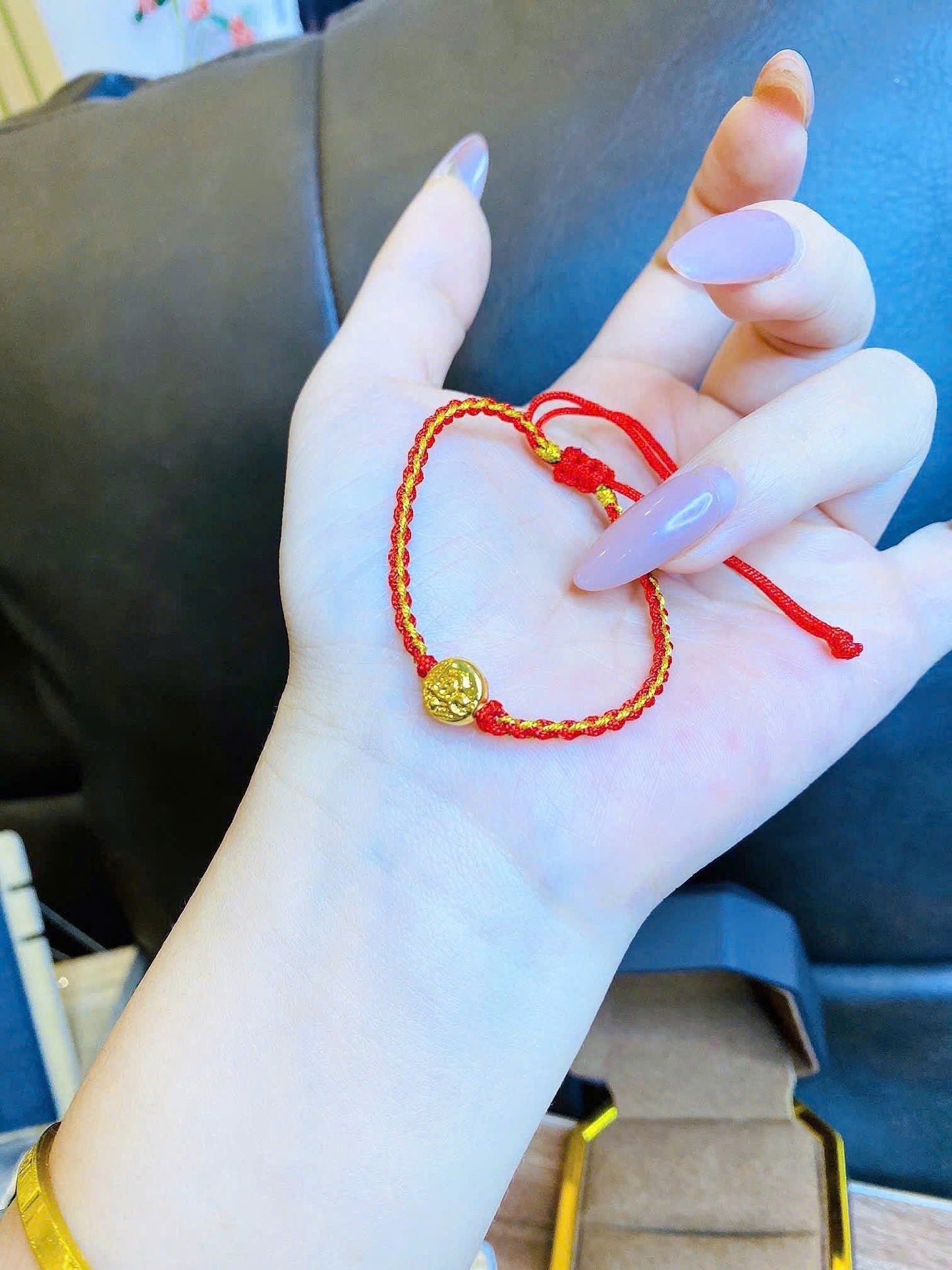Charm vàng 10-18-24ka sắc đỏ may mắn