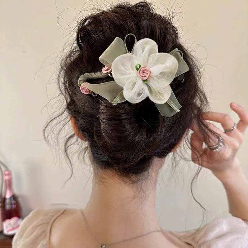 Các mẫu phụ kiện tóc vibe nàng thơ công chúa