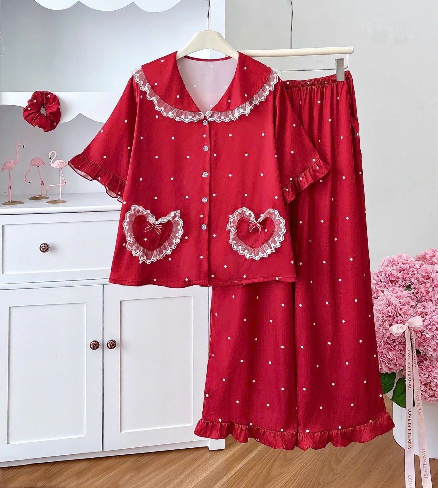 Bộ ngủ tay ngắn quần dài có túi thiết kế hình trái tim