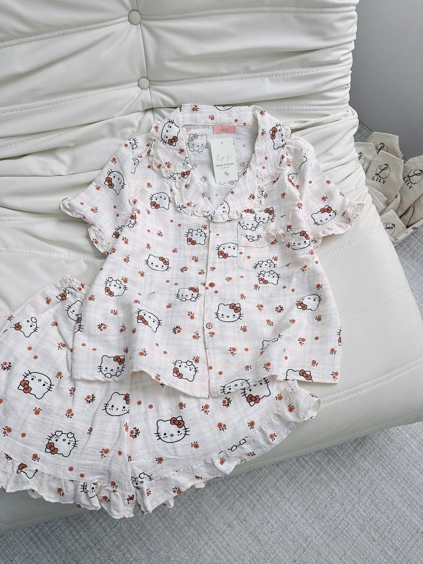 Bộ đùi ngủ mềm lily hoạ tiết siêu cute