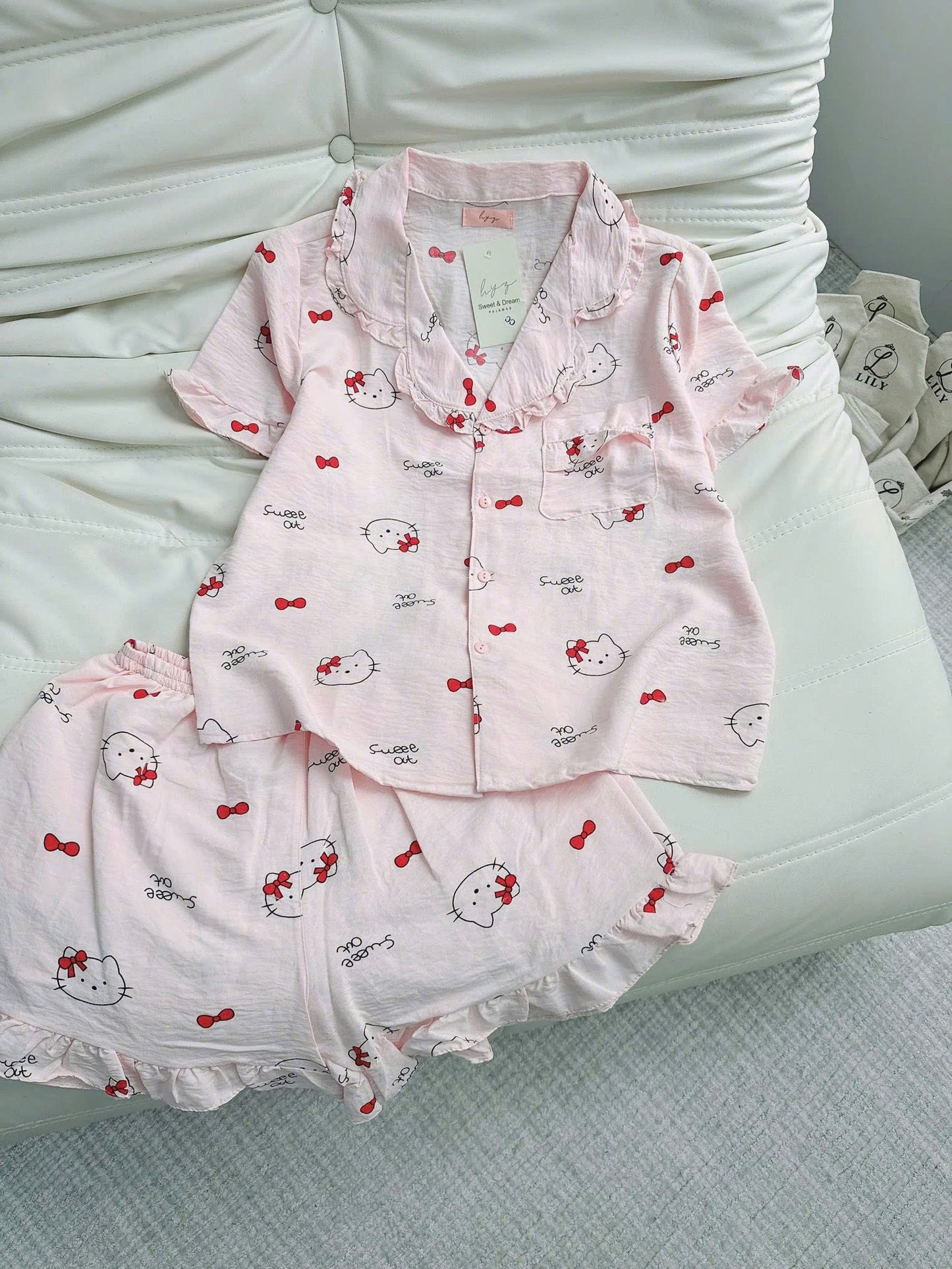 Bộ đùi ngủ mềm lily hoạ tiết siêu cute